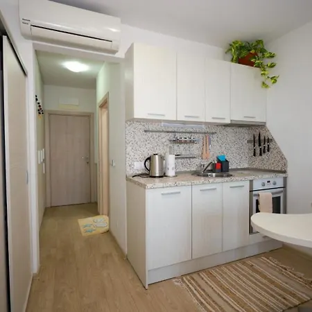 студио сарафово Apartamento Burgas